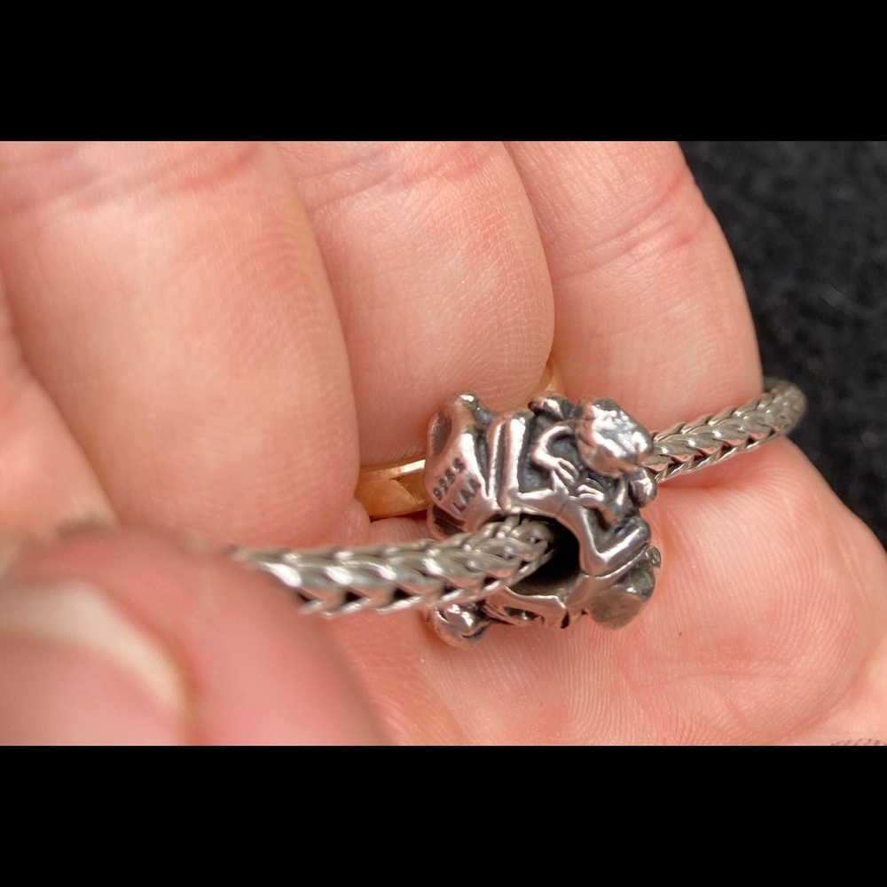 Retired Four Frogs Authentic Trollbead